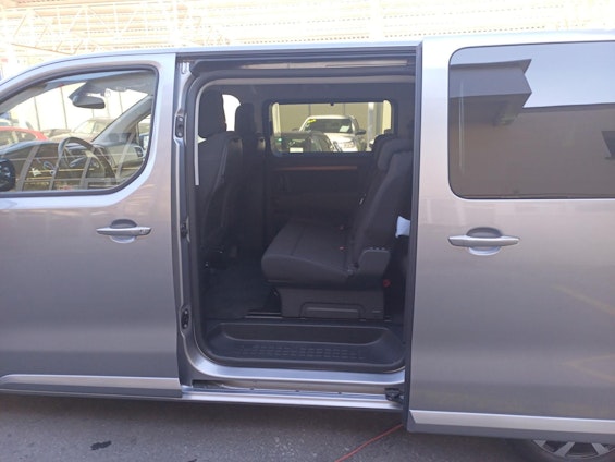 Vehicle image 5 Vehicle image 5