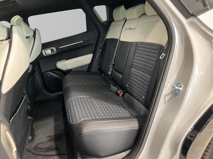 Vehicle image KIA EV4