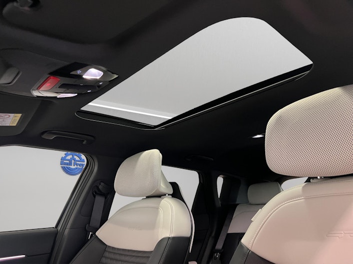 Vehicle image KIA EV4