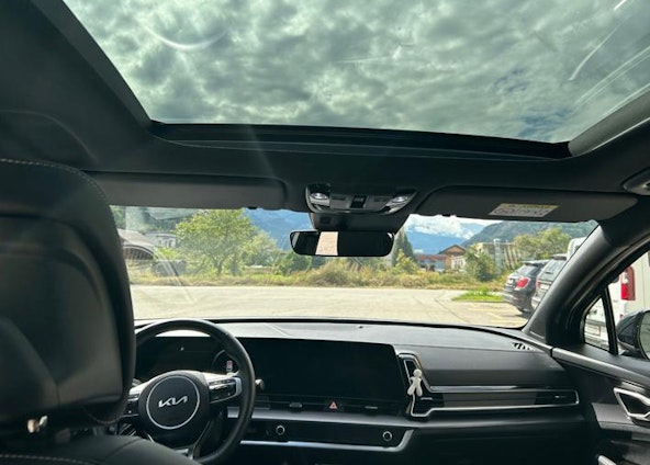 Vehicle image 12 Vehicle image 12