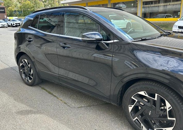 Vehicle image 6 Vehicle image 6