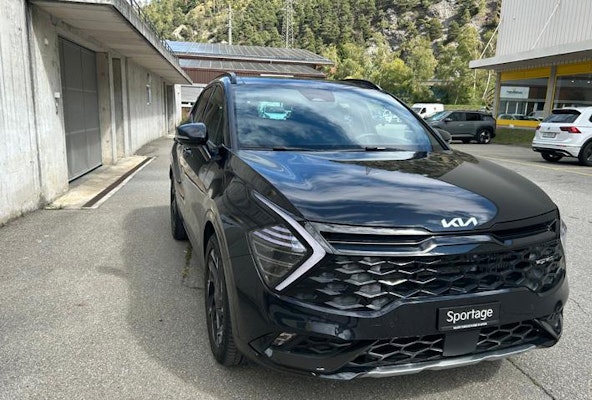 Vehicle image 4 Vehicle image 4