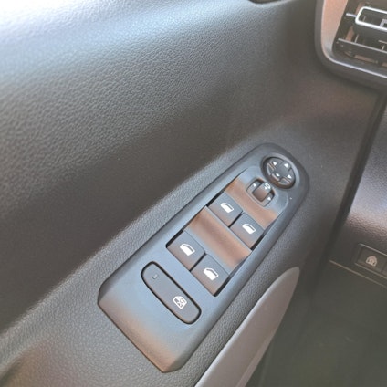 Vehicle image 11 Vehicle image 11