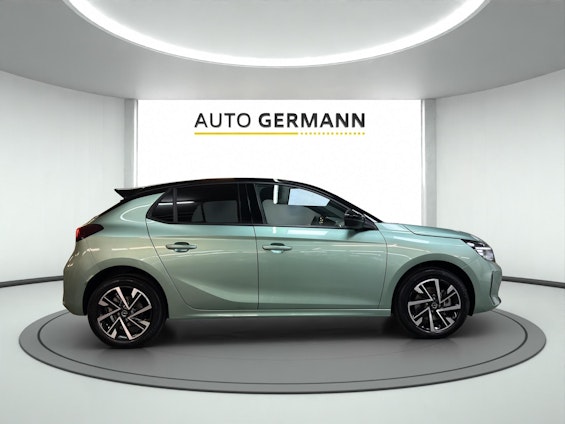 Vehicle image 6 Vehicle image 6