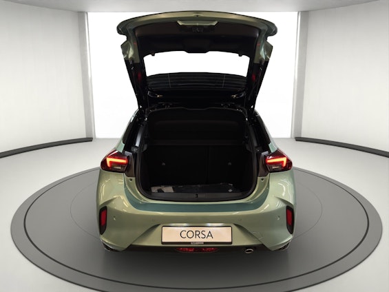 Vehicle image 13 Vehicle image 13