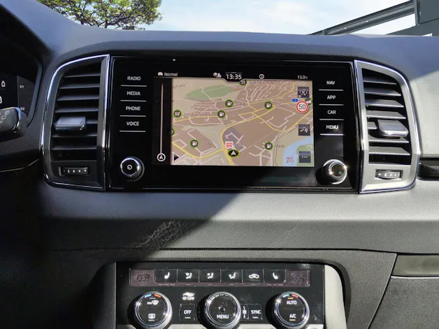 Škoda Karoq 1.5 TSI Selection