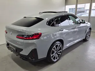 BMW X4 M40i 48V Facelift