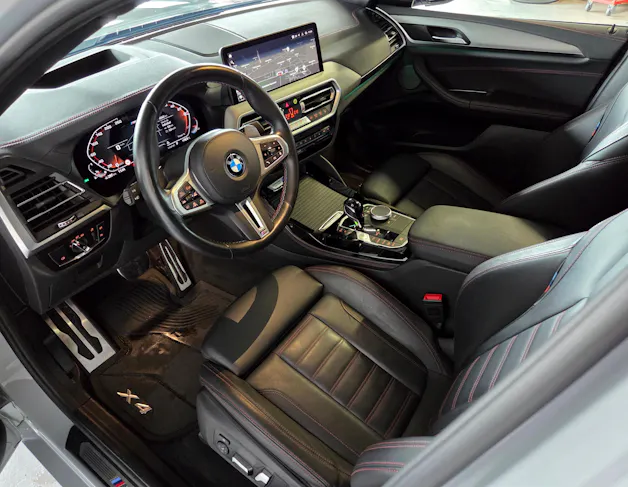 BMW X4 M40i 48V Facelift