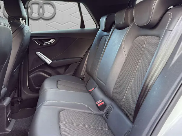 Audi Q2 35 TFSI S line S-tronic