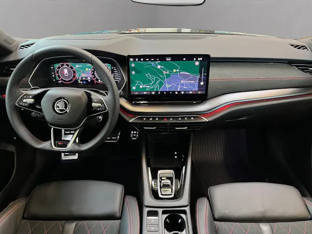 Škoda Octavia Combi 2.0 TSI DSG RS