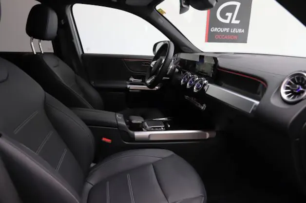 Mercedes-Benz GLB 220 d AMG Line 4 MAT.