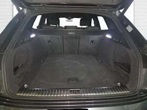 Audi e-tron 55 S Line Black Edition quattro