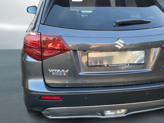 Vehicle image 23 Vehicle image 23