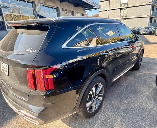 Vehicle image 3 Vehicle image 3