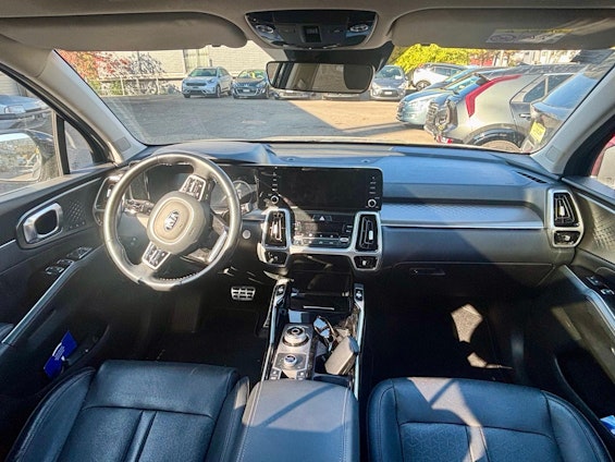 Vehicle image 5 Vehicle image 5