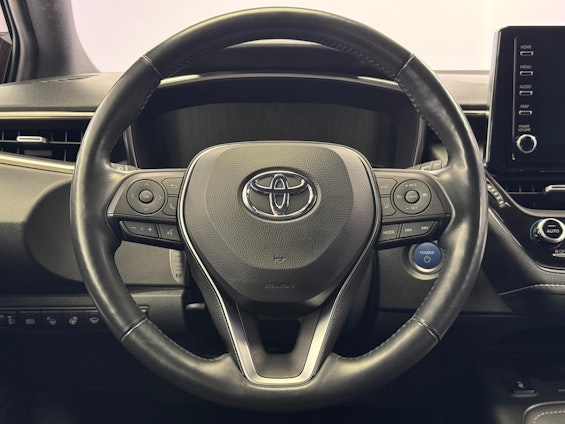 Vehicle image 10 Vehicle image 10