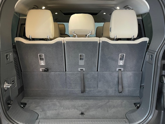 Vehicle image 11 Vehicle image 11