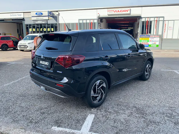 Suzuki Vitara 1.4 T Compact Top Hybrid 4x4