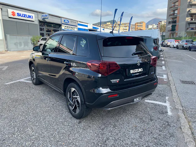 Suzuki Vitara 1.4 T Compact Top Hybrid 4x4