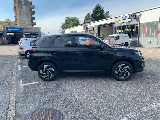 Suzuki Vitara 1.4 T Compact Top Hybrid 4x4