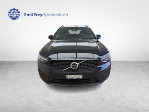 Vehicle image VOLVO XC40 2.0 B3 MH Plus Dark / Jetzt mit attraktivem 1.9% Leasing!