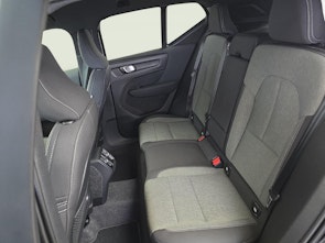 Vehicle image VOLVO XC40 2.0 B3 MH Plus Dark / Jetzt mit attraktivem 1.9% Leasing!