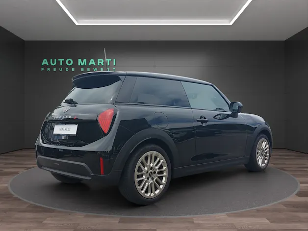 Mini F66 2.0i Cooper S SDKG
