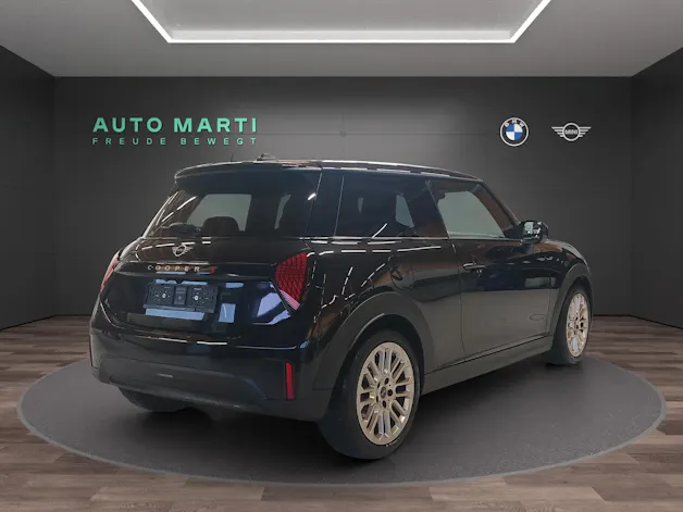 Mini F66 2.0i Cooper S SDKG