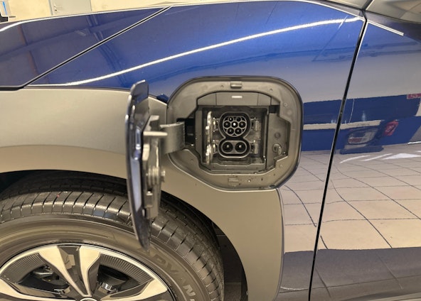 Vehicle image 14 Vehicle image 14