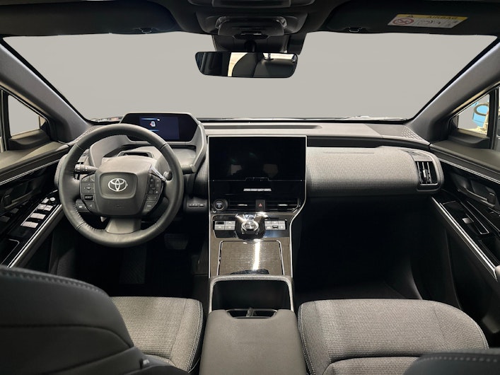 immagine del veicolo TOYOTA BZ4X