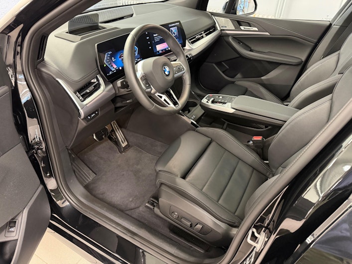 Vehicle image BMW 2 SERIES