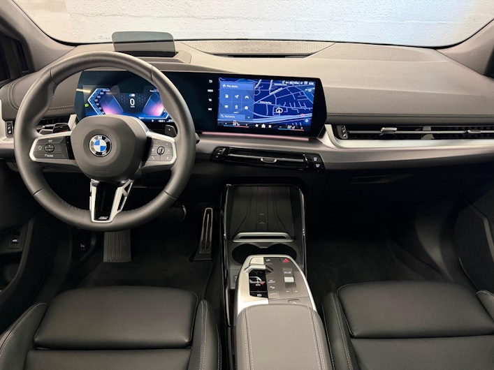 Vehicle image BMW 2 SERIES