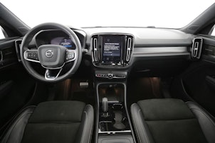 Vehicle image VOLVO XC40 P8 Twin Pro AWD