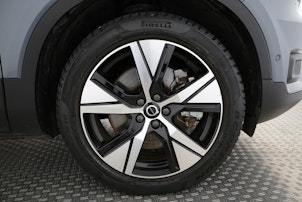 Vehicle image VOLVO XC40 P8 Twin Pro AWD