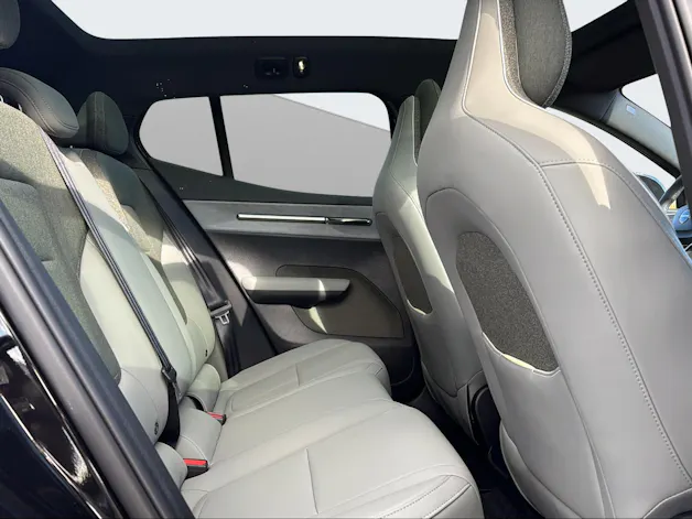 Volvo EX30 CC E60 Twin Performance AWD