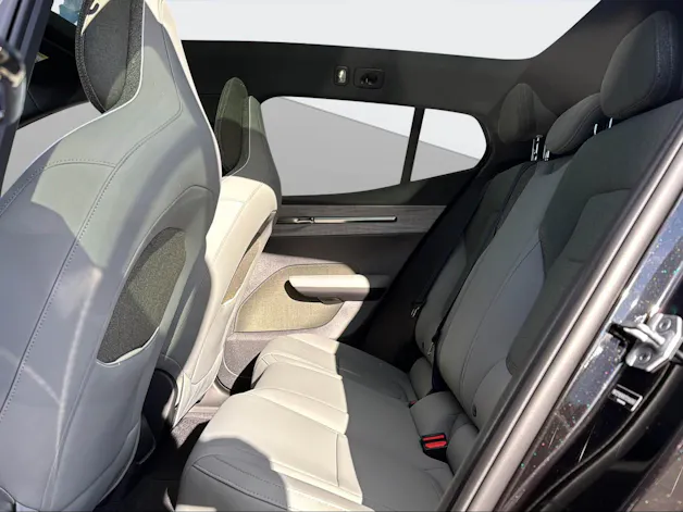 Volvo EX30 CC E60 Twin Performance AWD