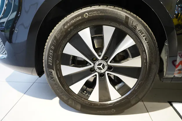 Mercedes-Benz V 250 d Avantgarde lang 4matic Van