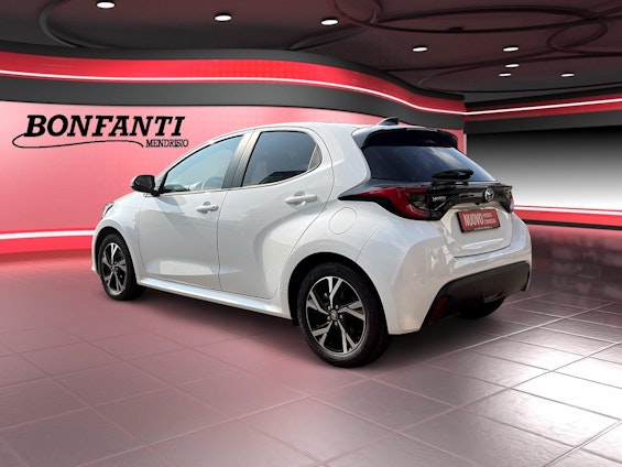 Vehicle image 4 Vehicle image 4