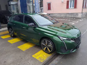 Peugeot 308 1.6 PHEV 225 GT
