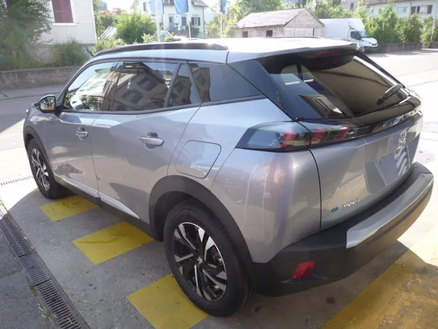 Peugeot 2008 e-Allure Pack