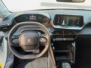 Peugeot 208 e-Active Pack
