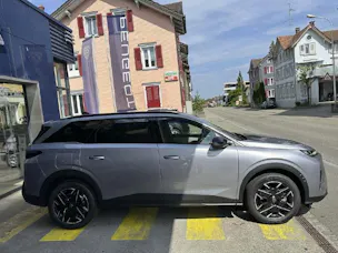 Peugeot 5008 1.2 Hybrid Allure Premium