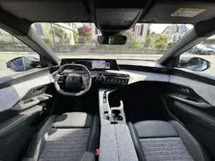 Peugeot 5008 1.2 Hybrid Allure Premium