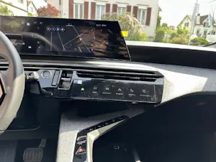 Peugeot 5008 1.2 Hybrid Allure Premium