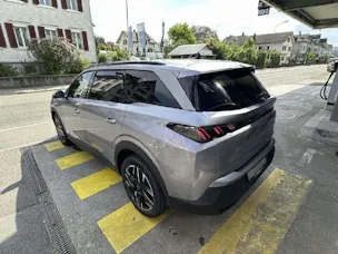 Peugeot 5008 1.2 Hybrid Allure Premium