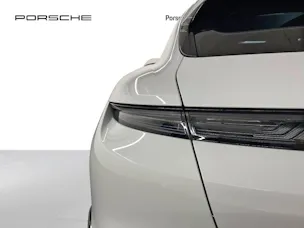 Porsche Taycan GTS Sport Turismo