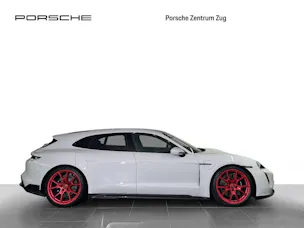 Porsche Taycan GTS Sport Turismo