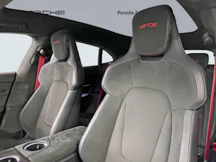 Porsche Taycan GTS Sport Turismo