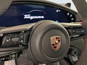 Porsche Taycan GTS Sport Turismo