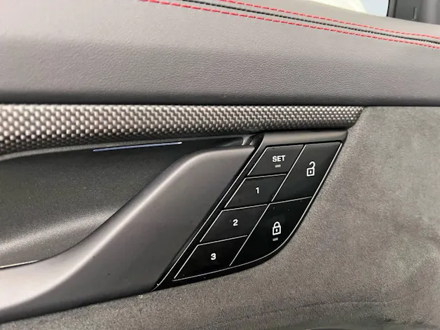 Porsche Taycan GTS Sport Turismo